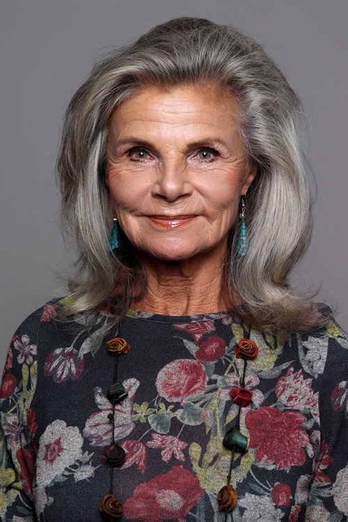 Eva Holzapfel