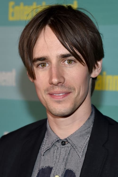 Kép: Reeve Carney színész profilképe