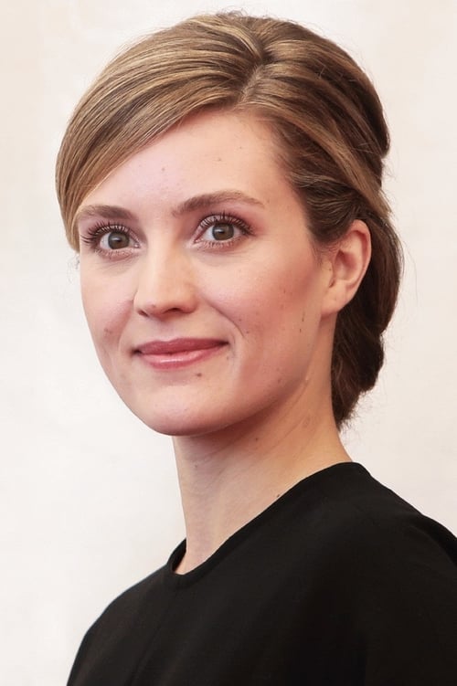 Kép: Evelyne Brochu színész profilképe