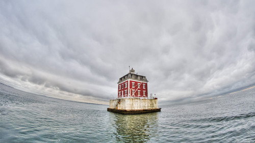 New London Ledge Light House