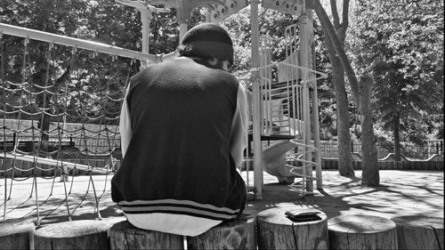 Yasak Cüzdan Backdrop Blur