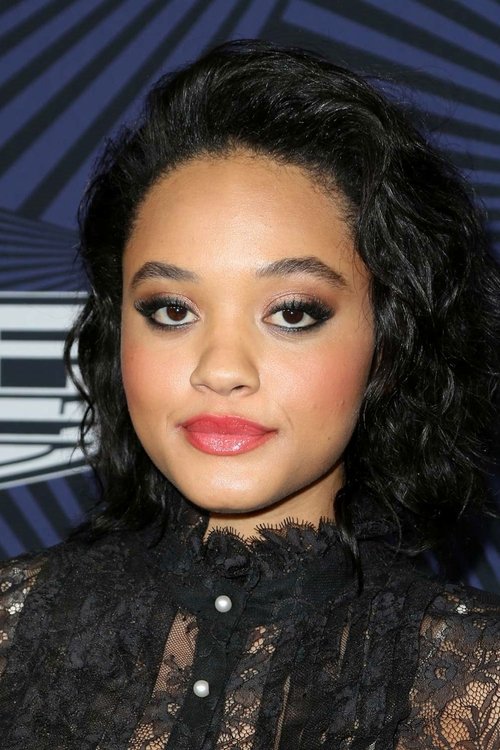 Kép: Kiersey Clemons színész profilképe