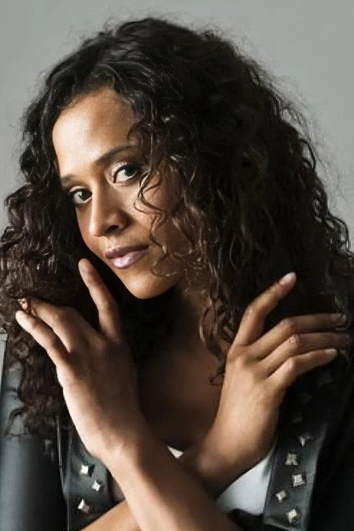 Kép: Angel Coulby színész profilképe