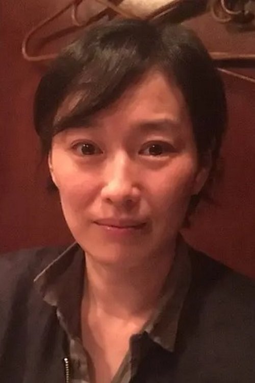 Kyôko Kazama interpretando a Yôko Tamaki