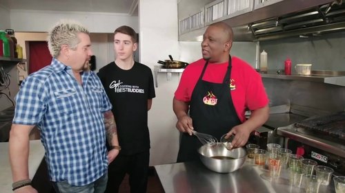 Escena del episodio 7 de la temporada 26 de la serie Diners, Drive-Ins and Dives