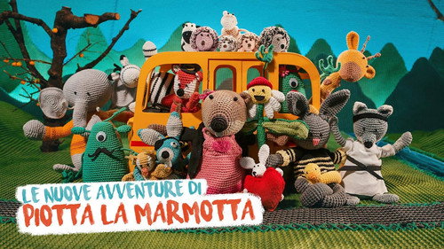 Piotta la Marmotta Backdrop Blur