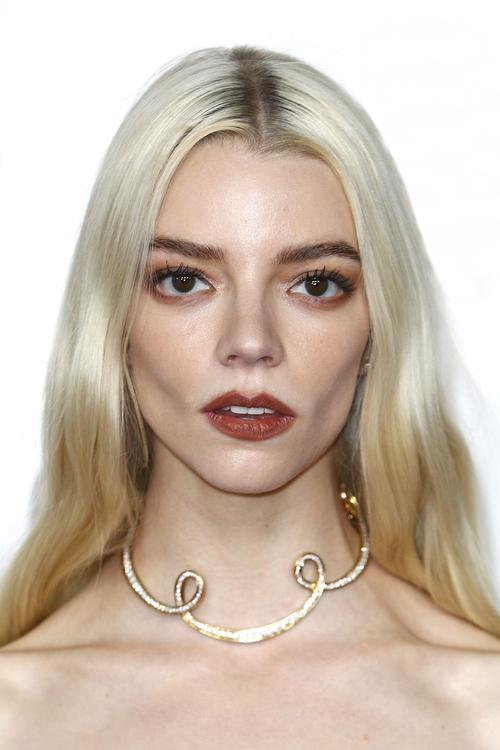 Kép: Anya Taylor-Joy színész profilképe