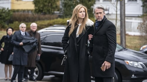 Succession: 2×4