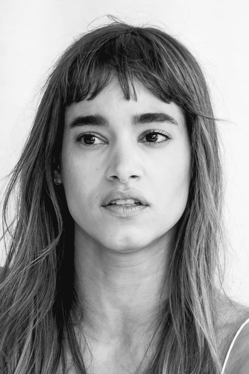 Kép: Sofia Boutella színész profilképe