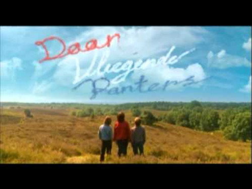 Extra's, Leader - Daar Vliegende Panters II