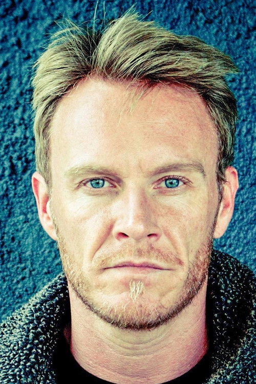 Foto de Jason K. Ralph