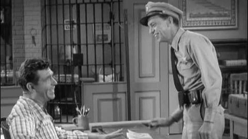 Escena del episodio 10 de la temporada 2 de la serie The Andy Griffith Show