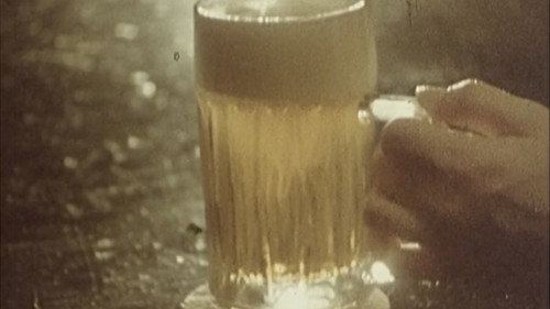 Between Lips and Glasses