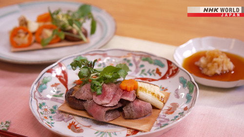 Authentic Japanese Cooking: Japanese Cedar-infused Steak