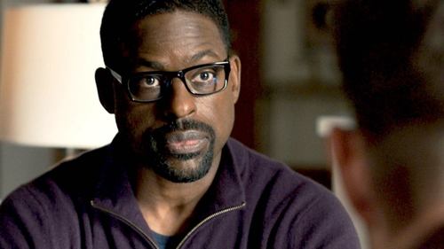 Escena del episodio 13 de la temporada 5 de la serie This Is Us