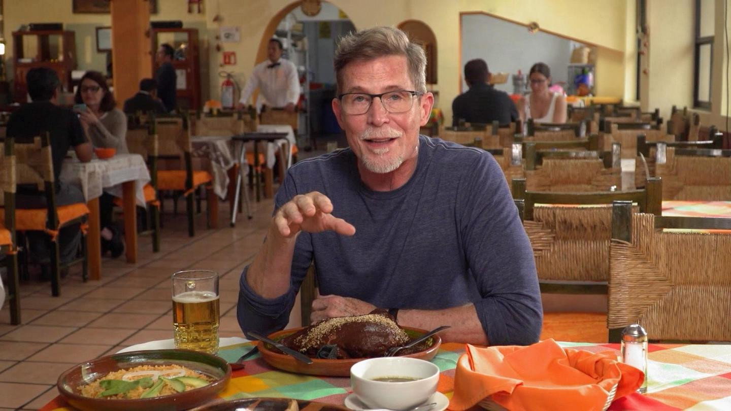 Mexico: One Plate at a Time's poster