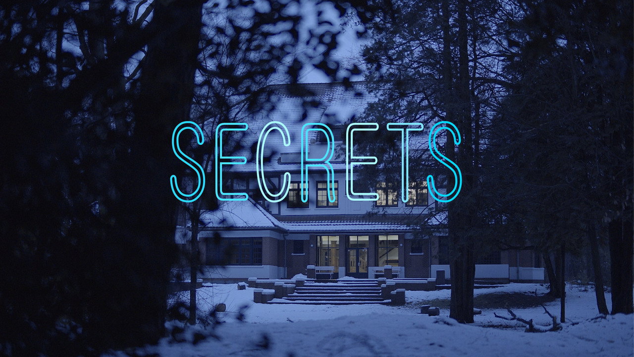 Secrets's poster