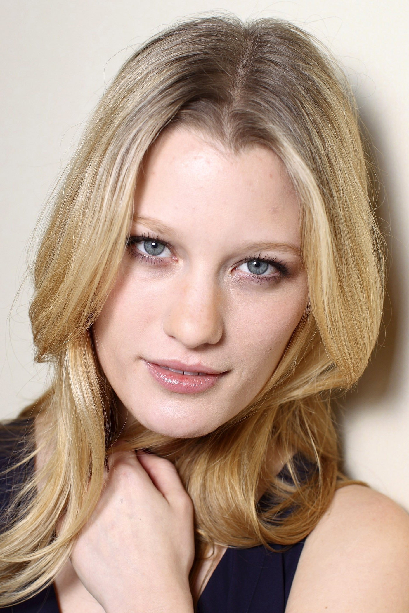 Ashley Hinshaw's poster