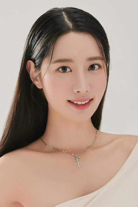 Shin Jee-won's poster