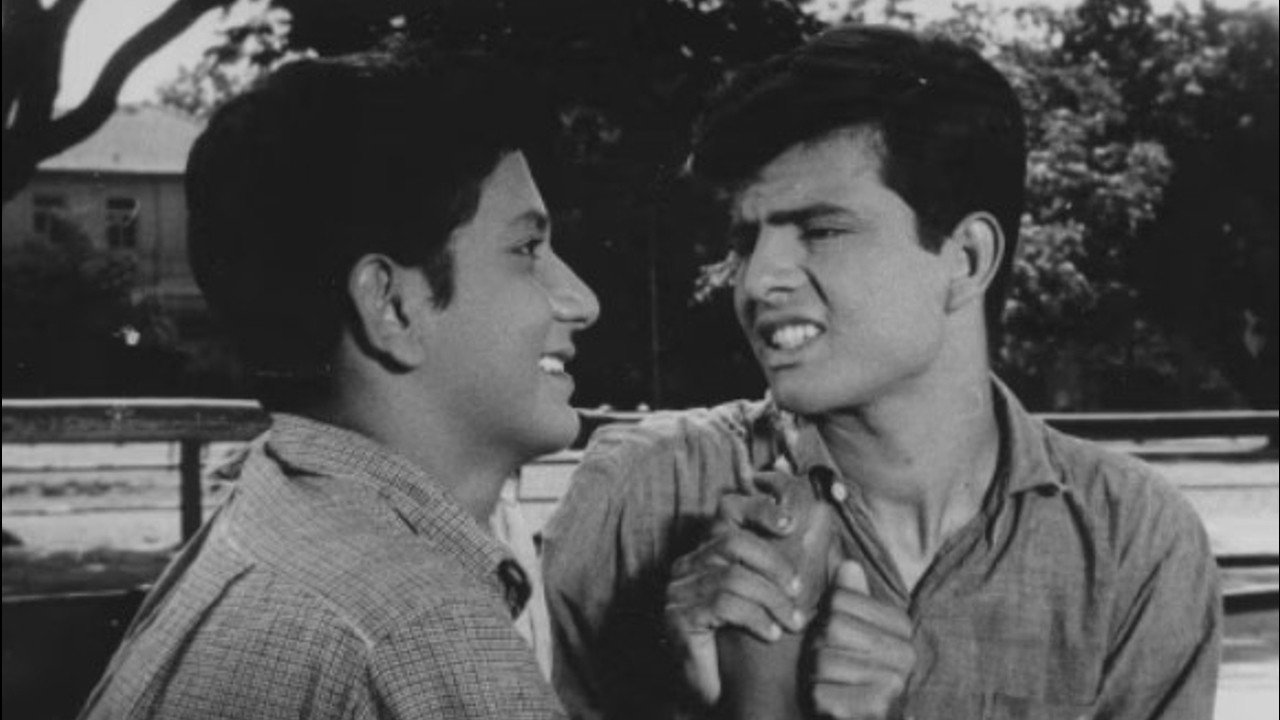 Dosti's poster