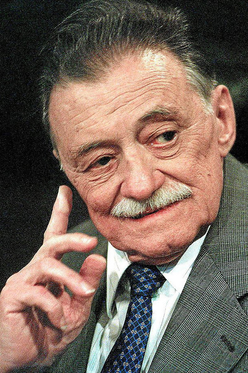 Mario Benedetti's poster
