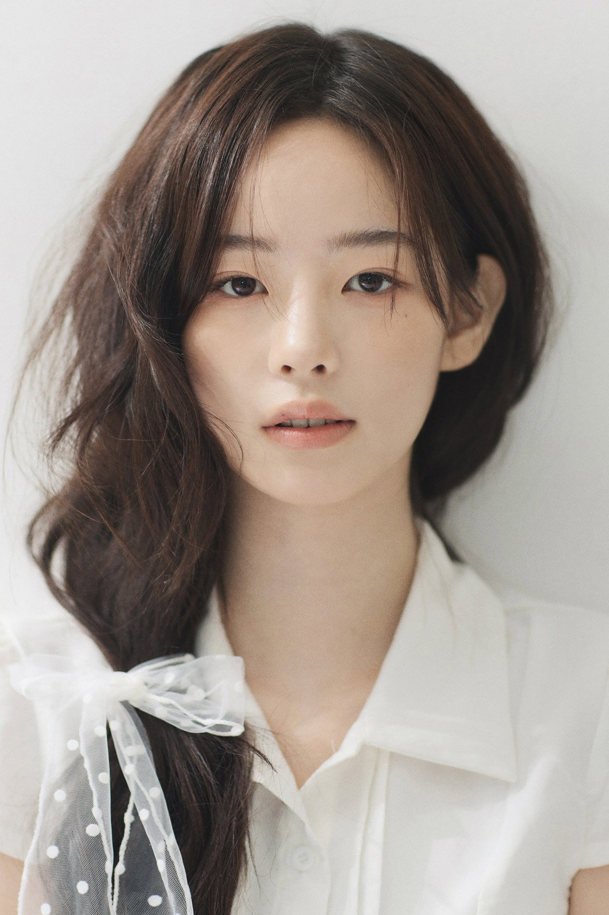 Seol Ji-won's poster