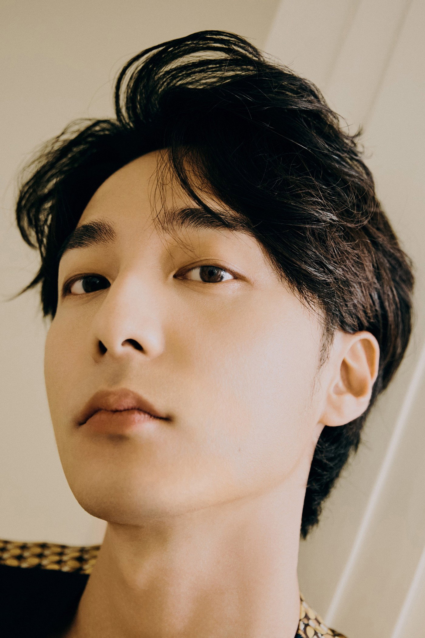 Roy Kim's poster