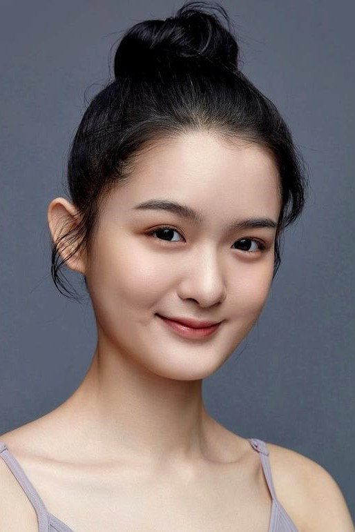 Li Ziyi's poster