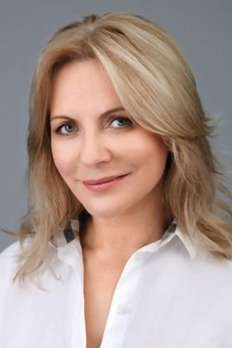 Larisa Savankova's poster