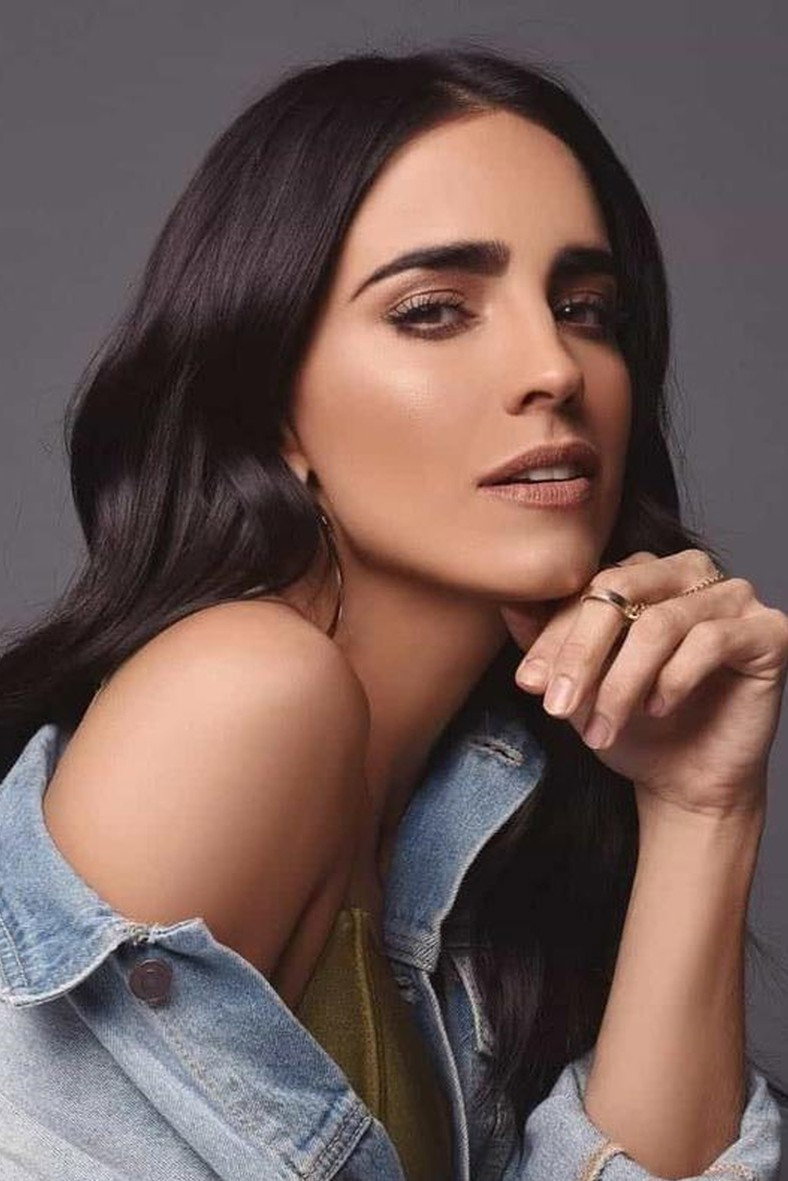 Bárbara de Regil's poster