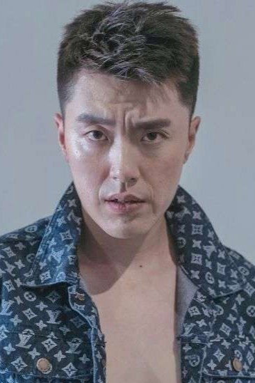 Li Junxian's poster