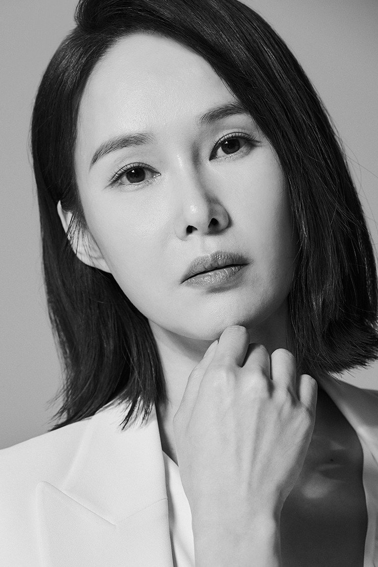 Baek Joo-hee's poster