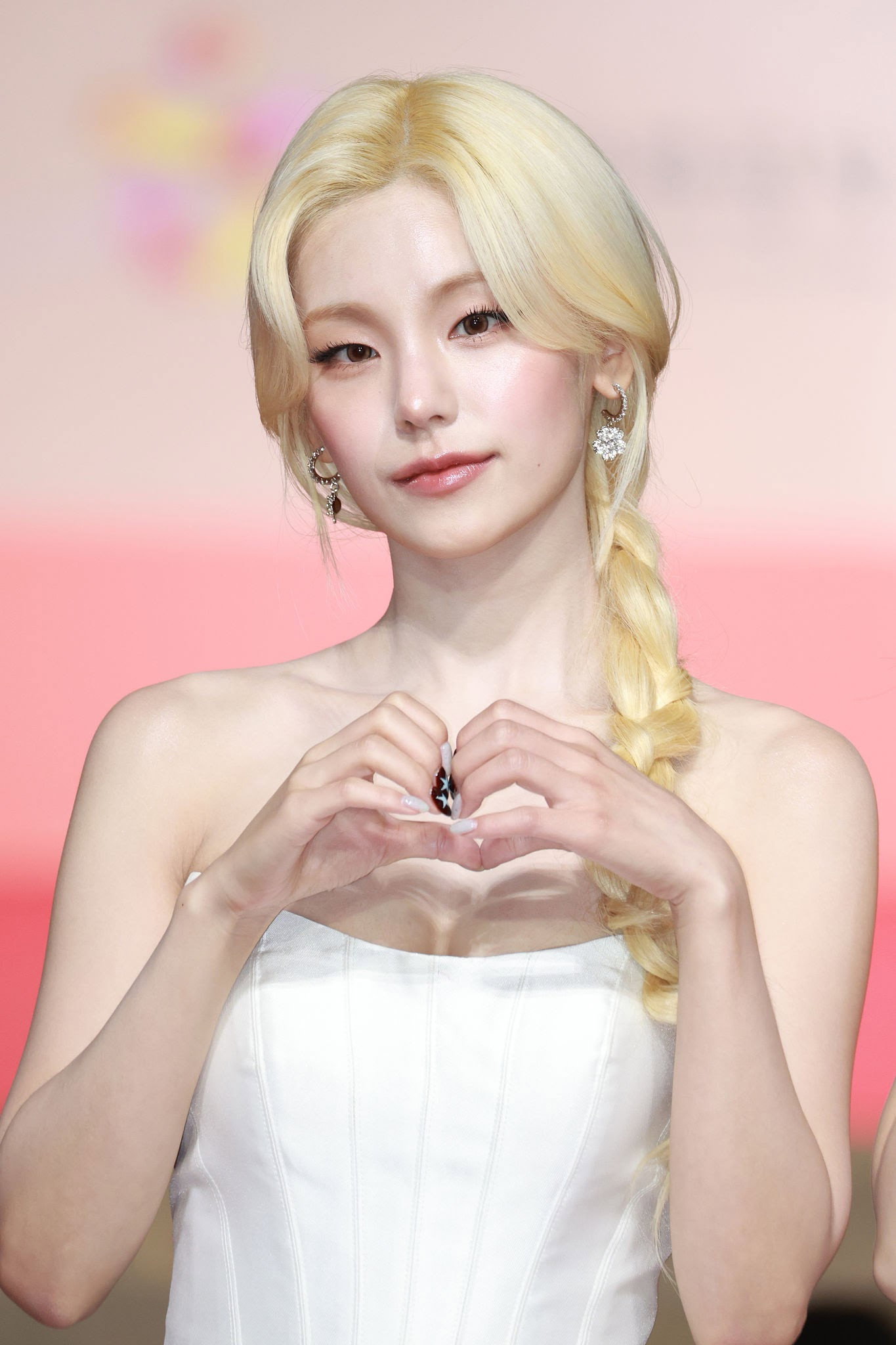 Yeji's poster