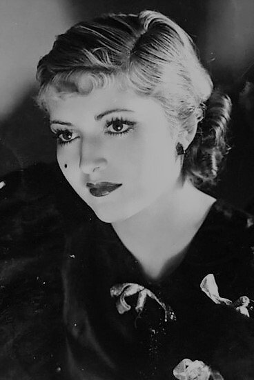 Charito Leonís's poster