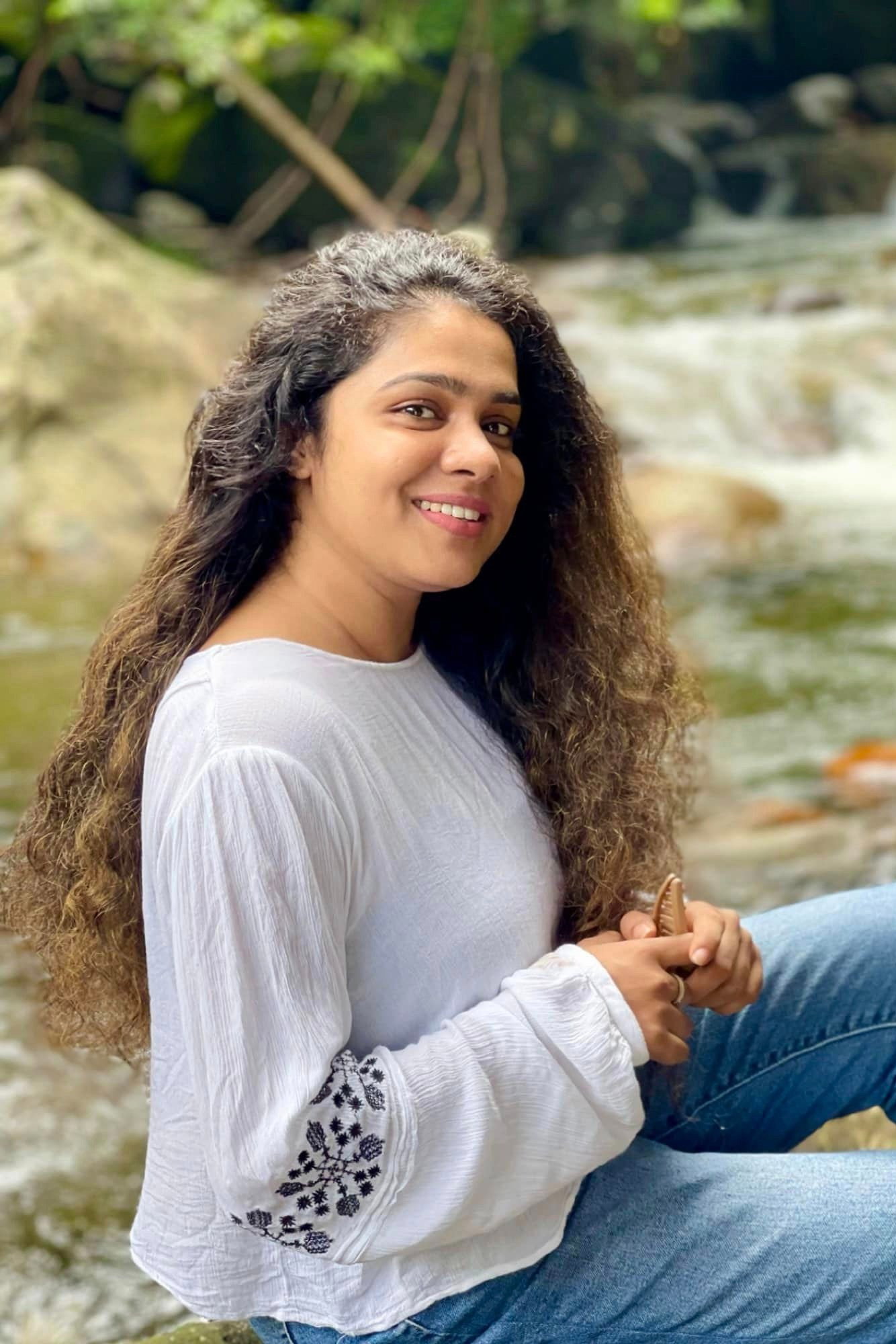 Sinethi Akila's poster