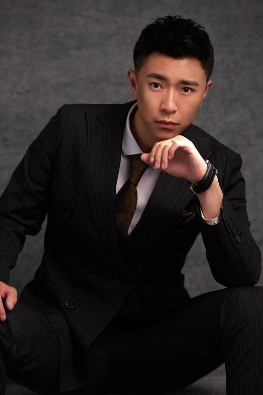 黄飚's poster