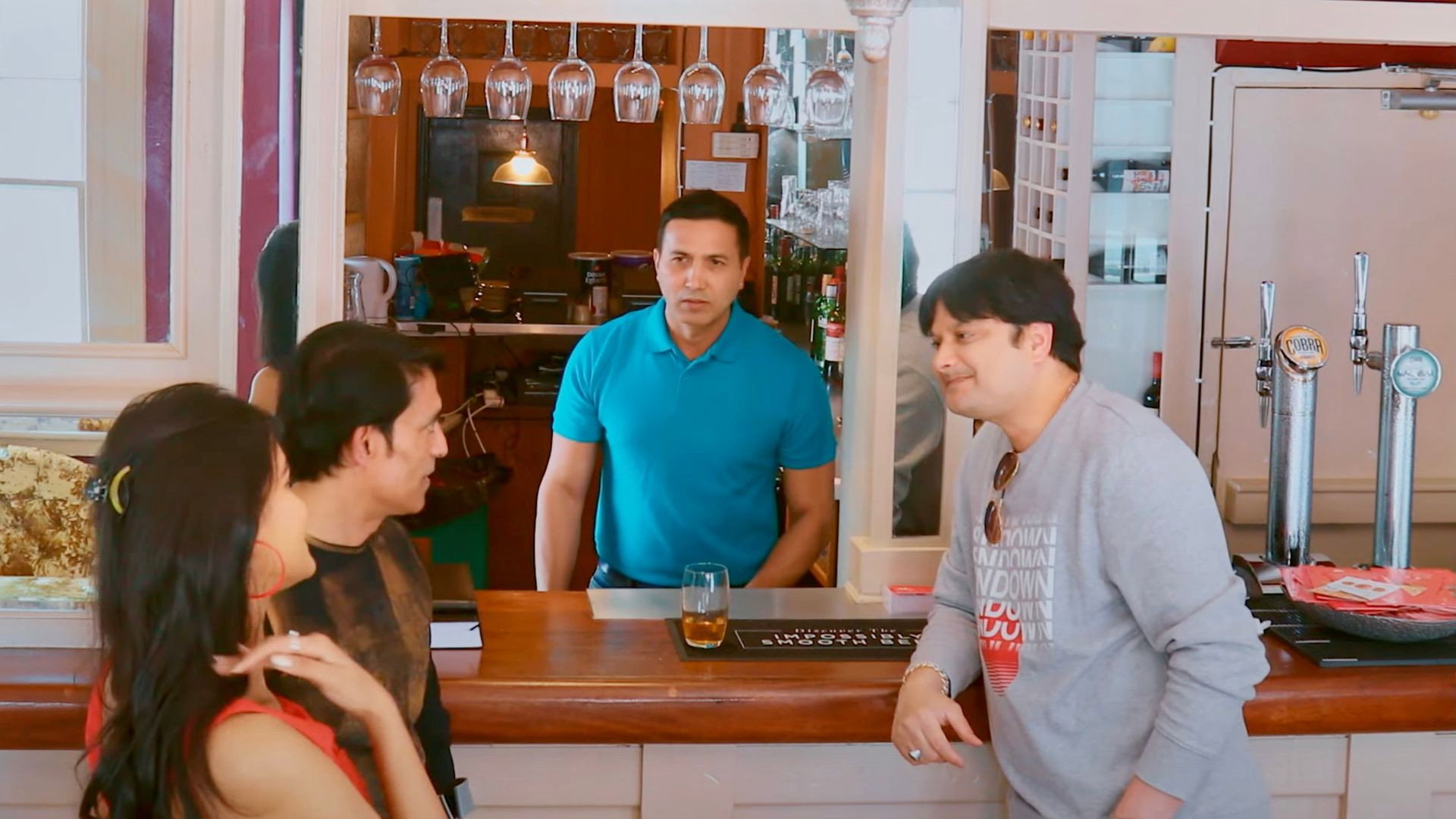 Tere Liye's poster