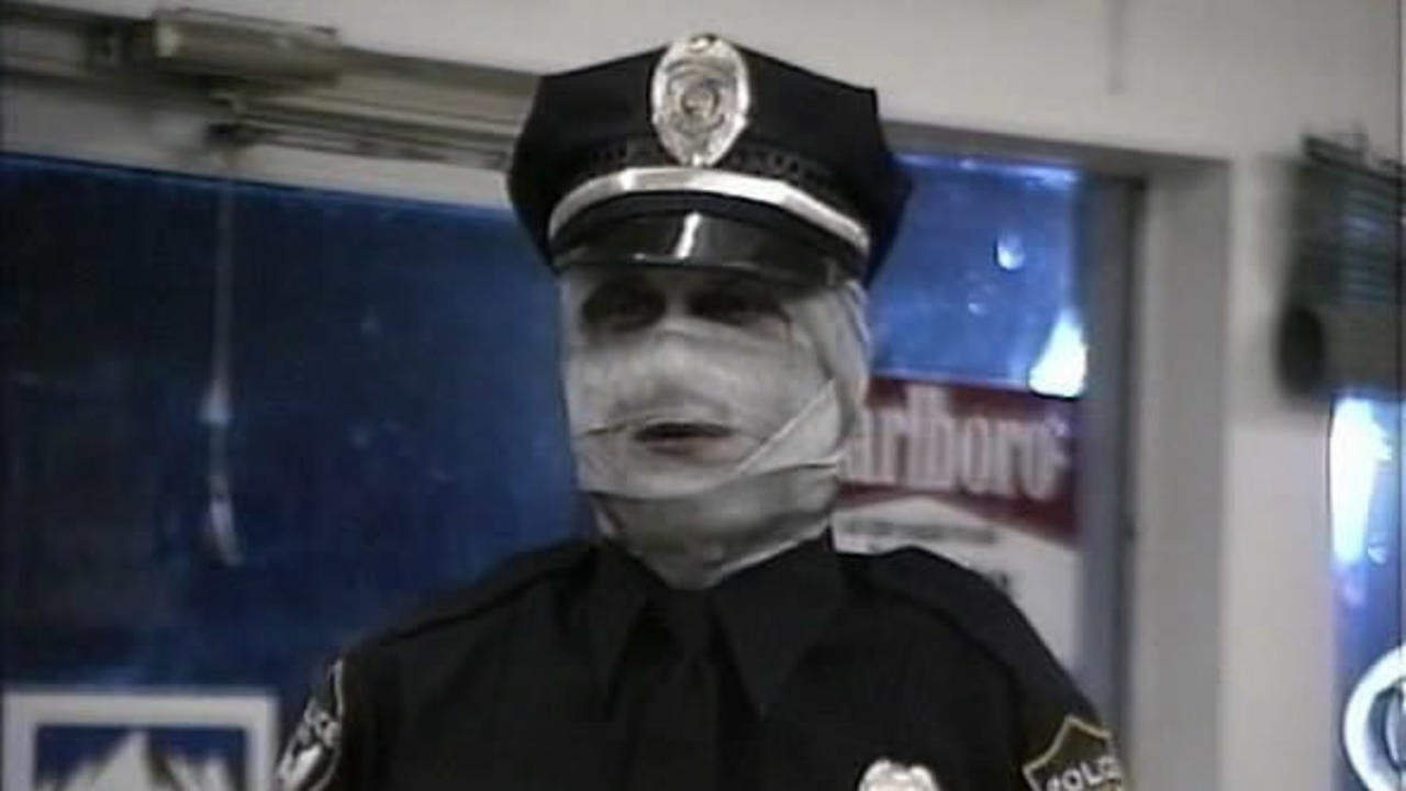 Zombie Cop's poster