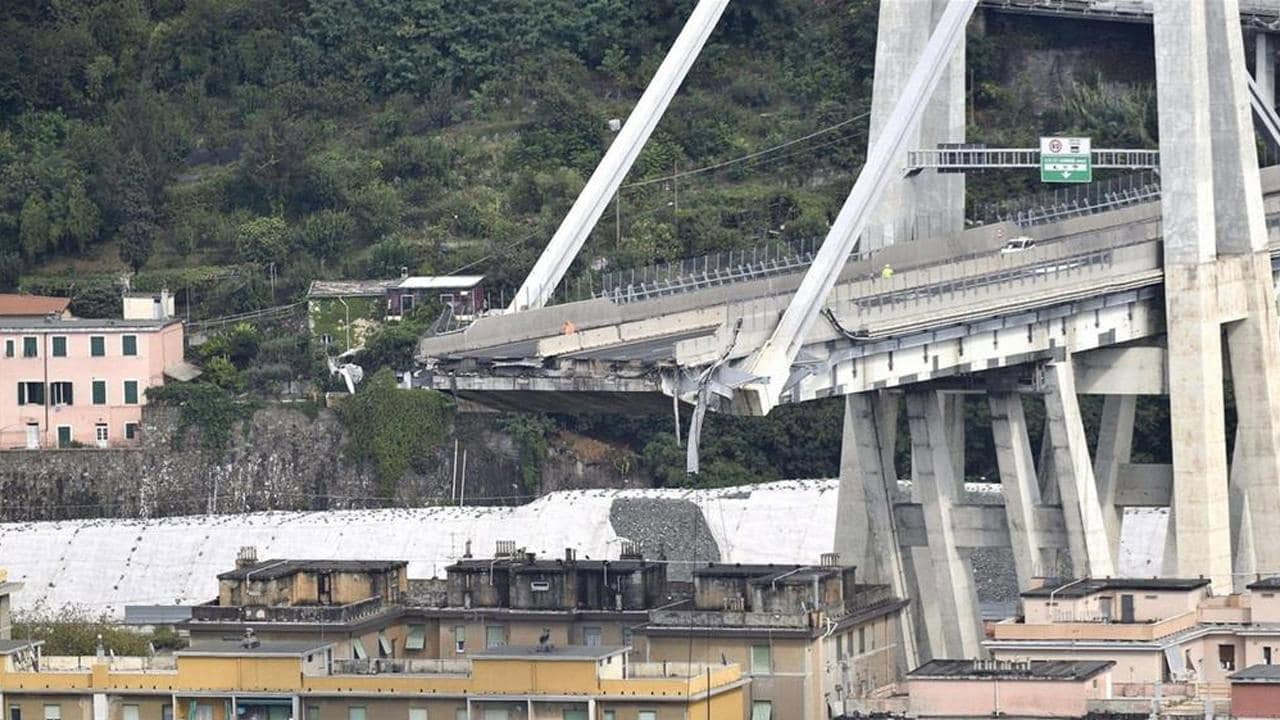 Genova ore 11:36's poster