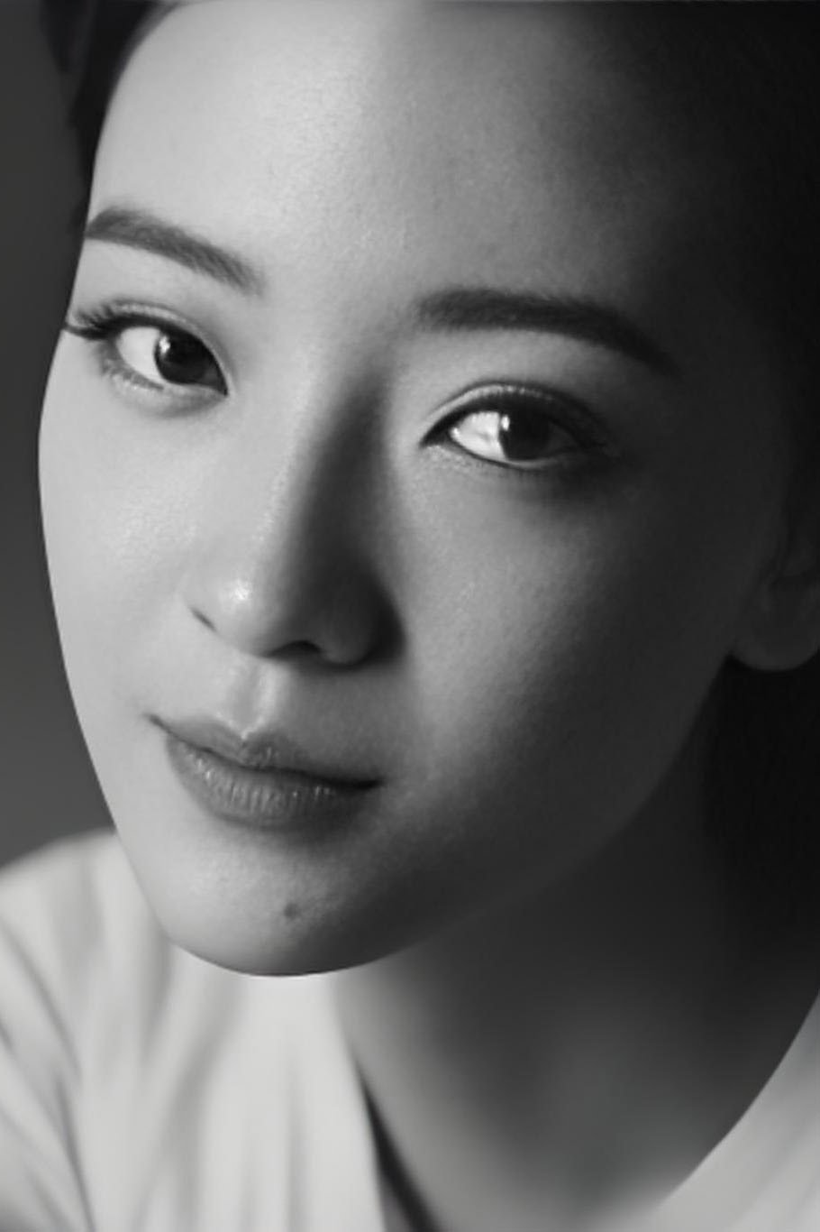 Mei Yi's poster