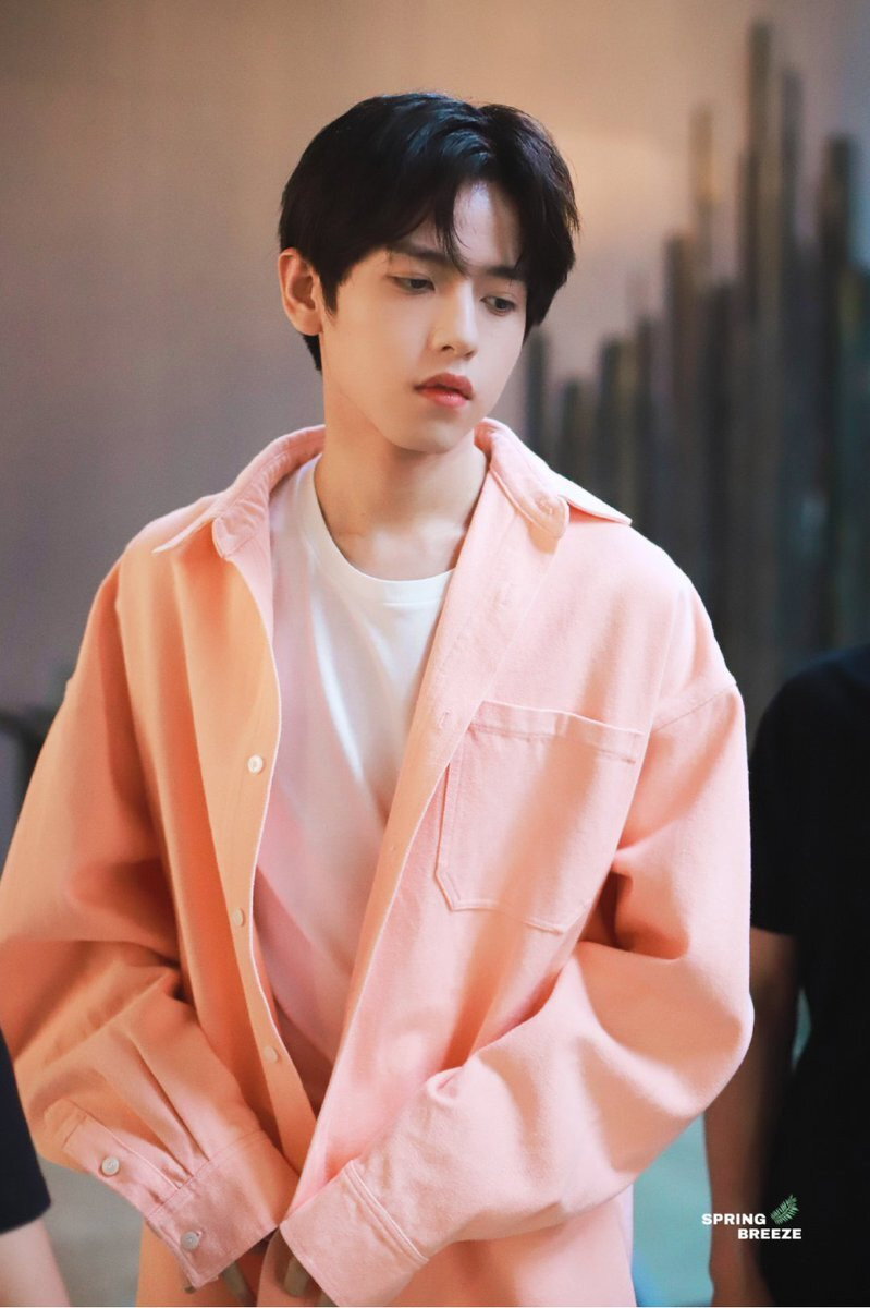 Hu Chunyang's poster