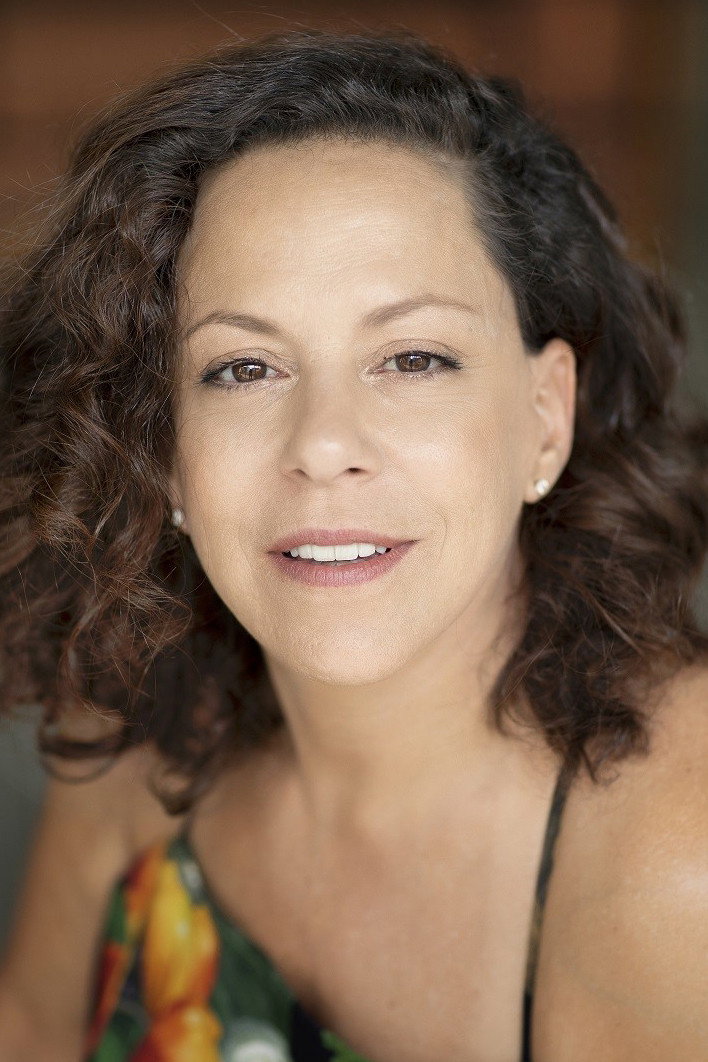 Bebel Gilberto's poster