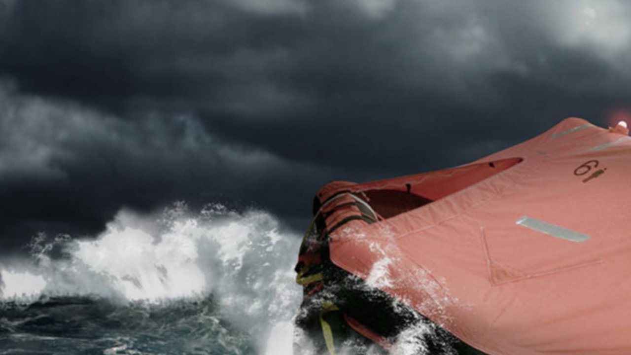 76 Days Adrift's poster