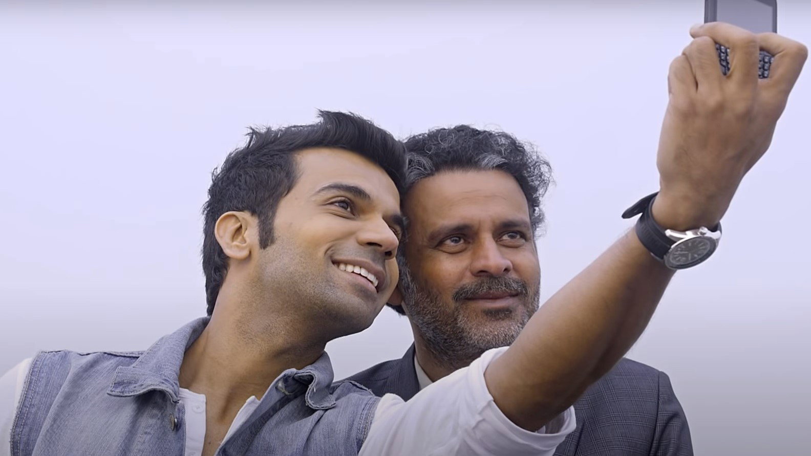 Aligarh's poster