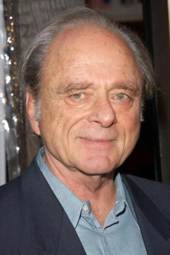 Harris Yulin's poster