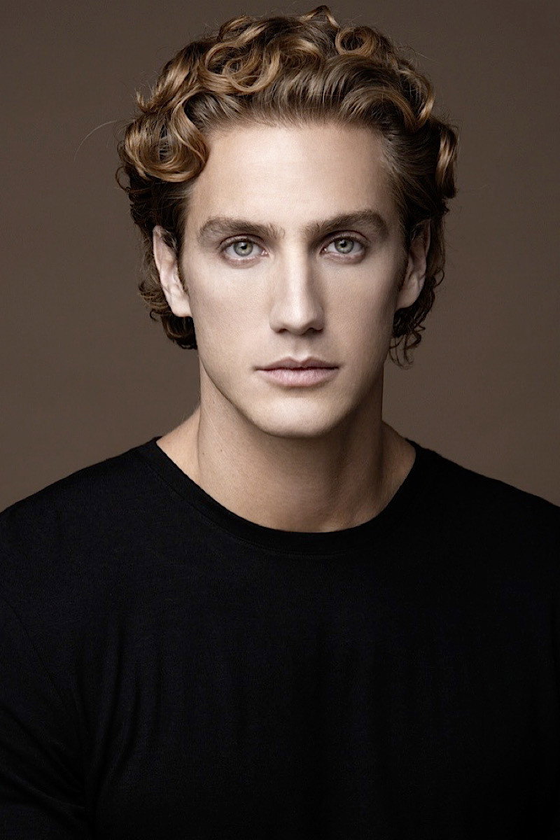 Eugenio Siller's poster
