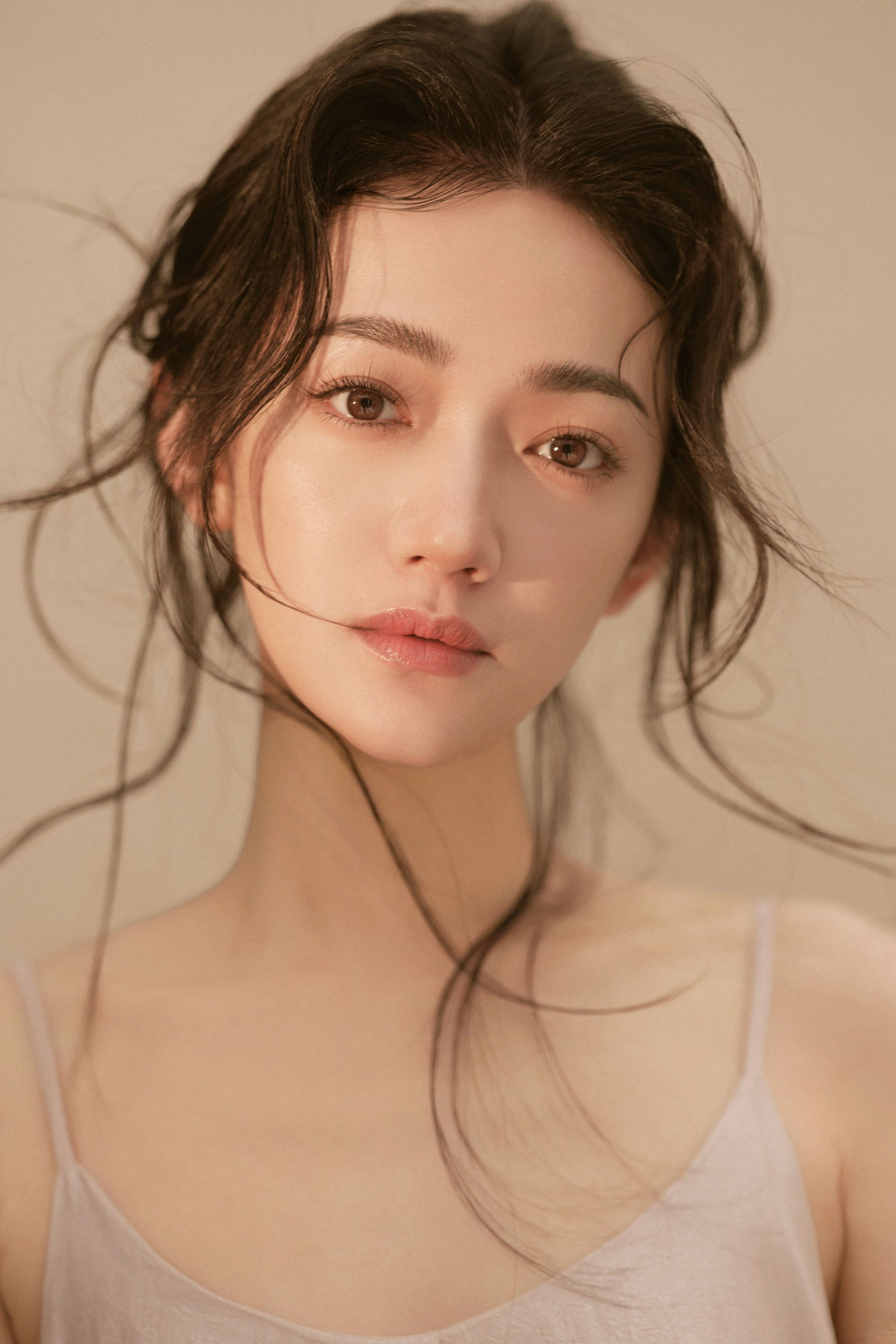 Fang Chutong's poster