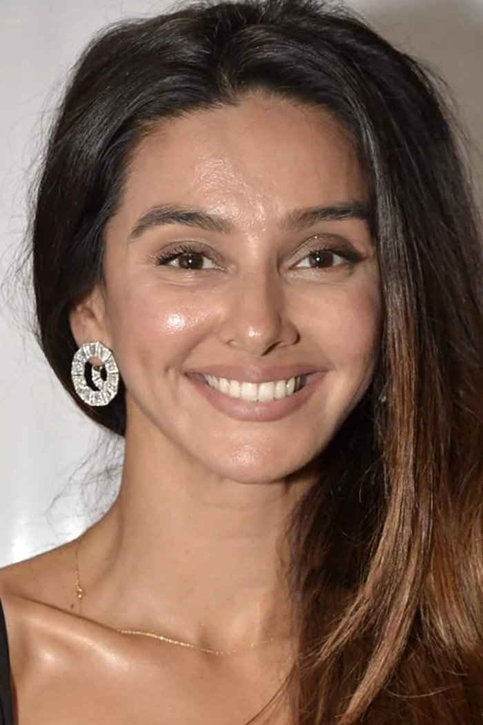 Shibani Dandekar's poster