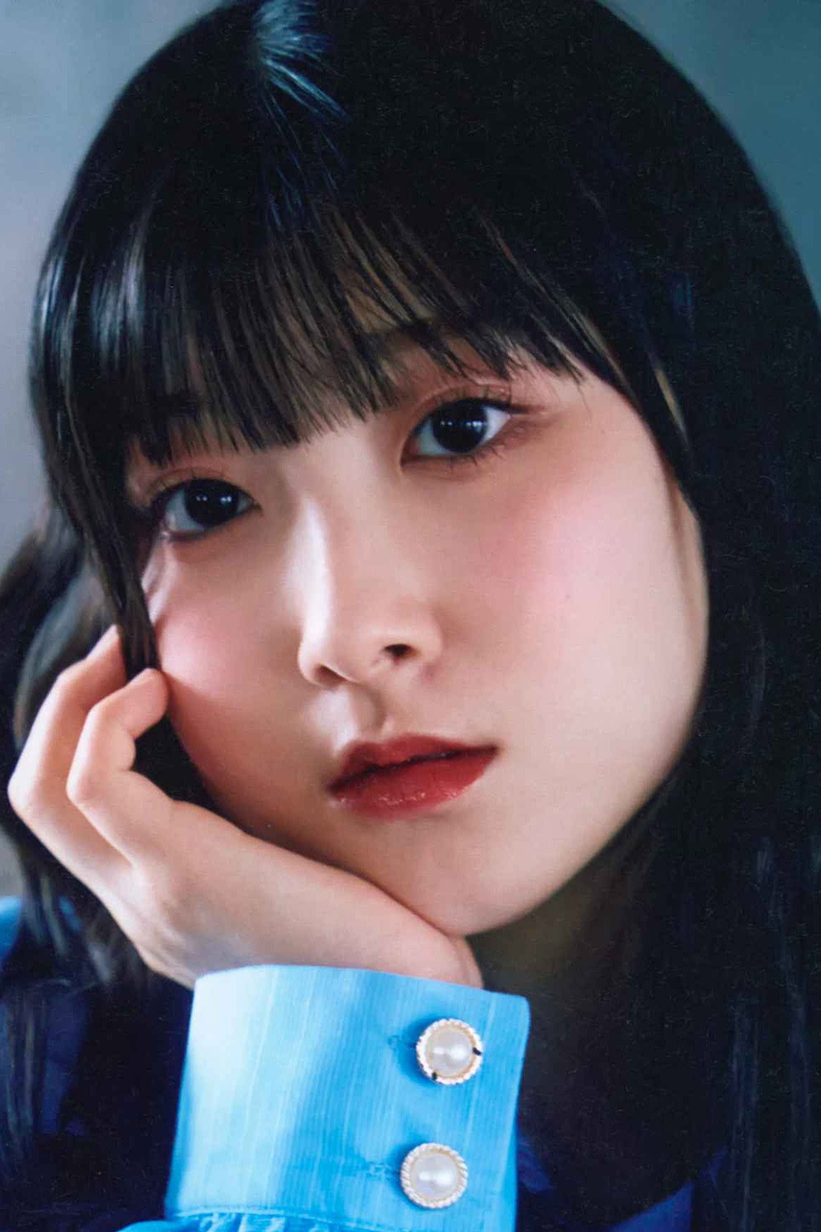 Momo Sakurai's poster