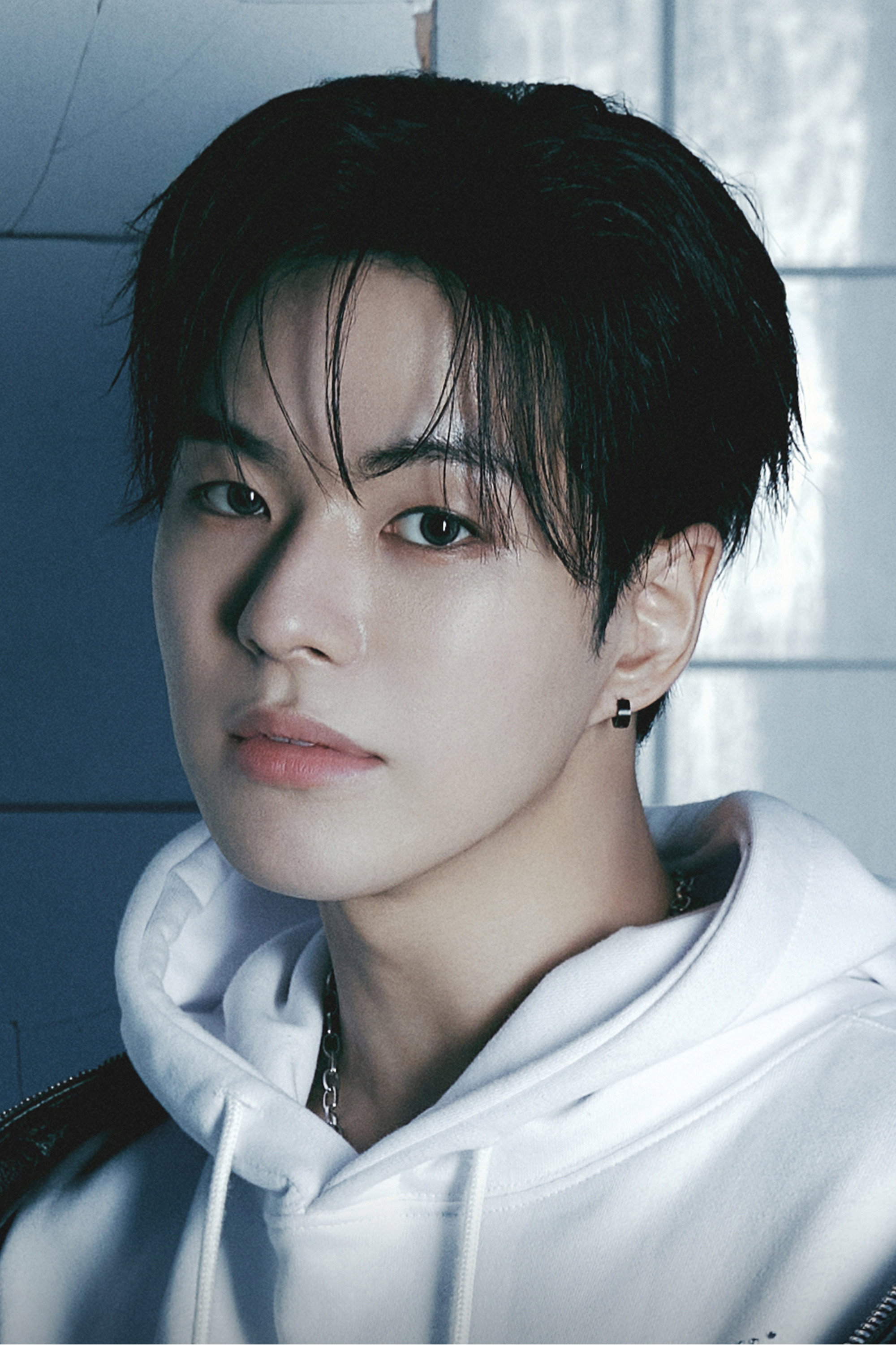Yoon Jae-hyuk's poster